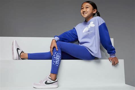 nike sportkleding meisjes|Sportkleding voor meisjes .